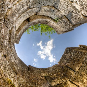 Pozzo Sacro di Coni e Nuraghe Santu Millanu