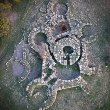 Nuraghe Pitzu Cummu a Lunamatrona; nuraghe e struttura nuragica Sa Conca e‘ sa Cresia a Siddi