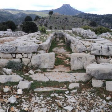 Complesso nuragico di Or Murales e tombe di giganti di S’Arena Fennau – URZULEI