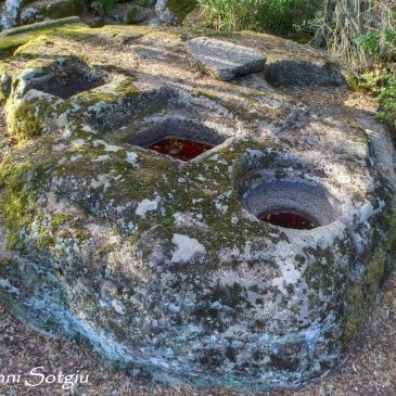 Nuraghe Fronte Mola e altare cerimoniale Monte ‘e Mesu – Thiesi